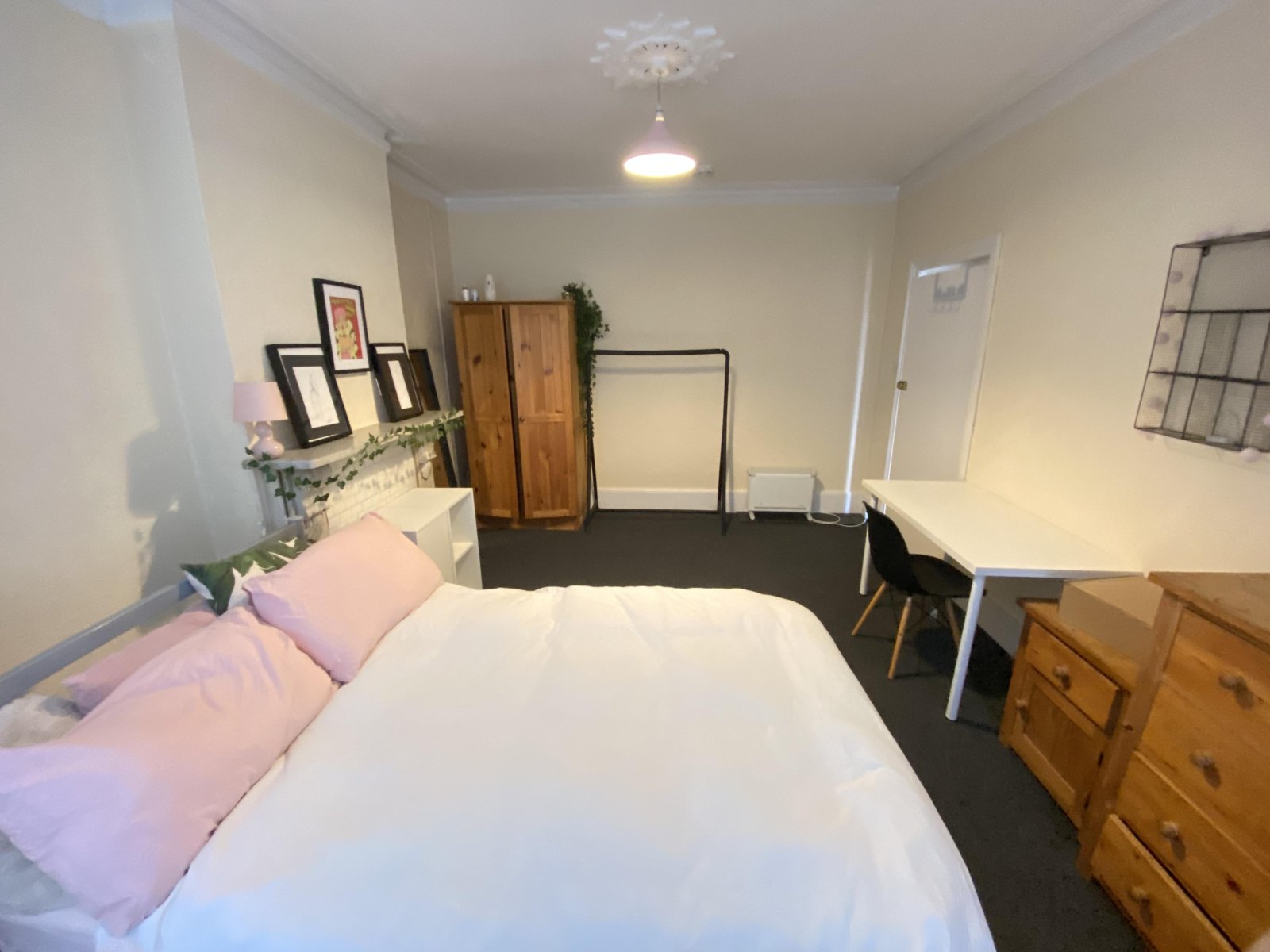 Image of Upper High Street, London