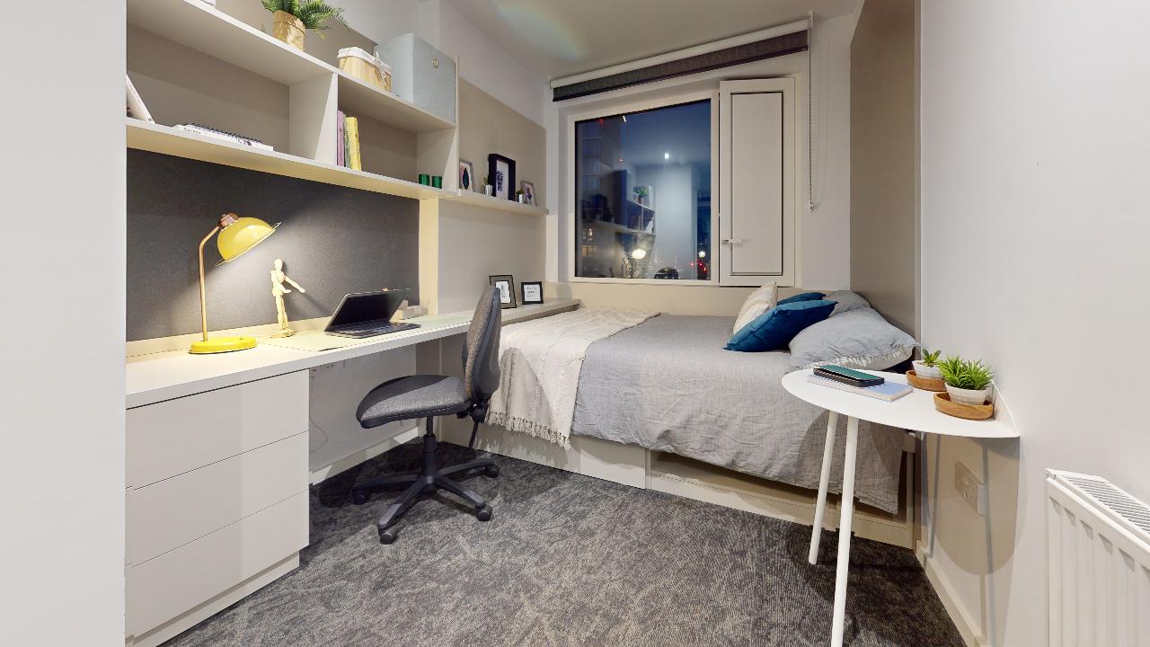 Image of iQ Vega, London