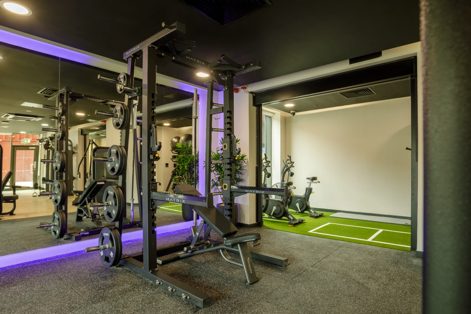 Standard Studio (Floor 11) - image 39