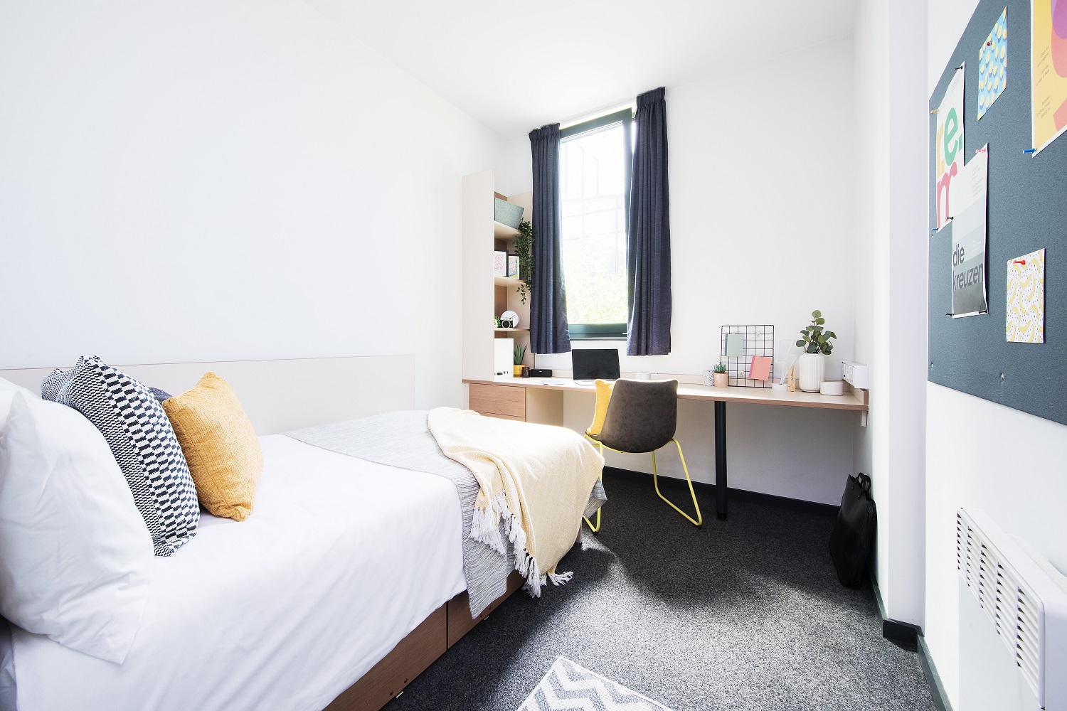 Image of Wellington St Plaza, Newcastle