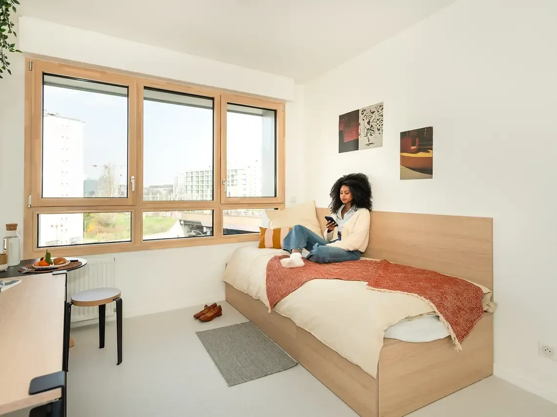 Image of Paris West, Paris
