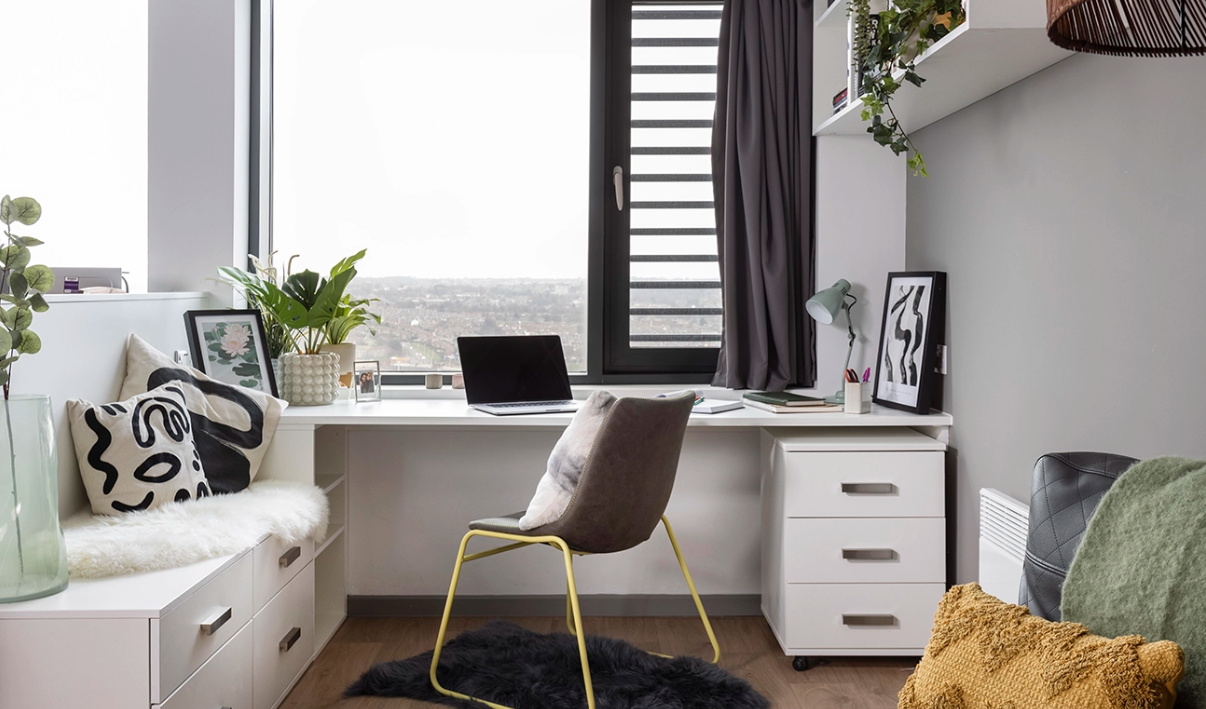 Image of White Rose View, Leeds