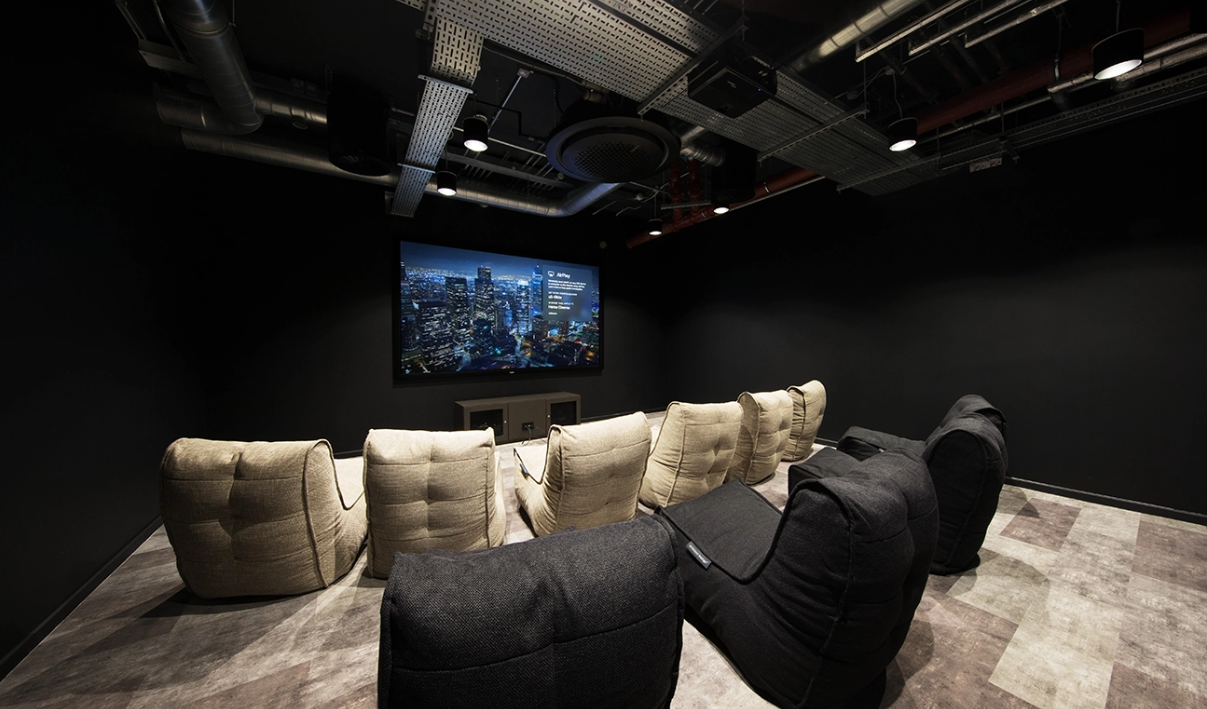 Image of White Rose View, Leeds