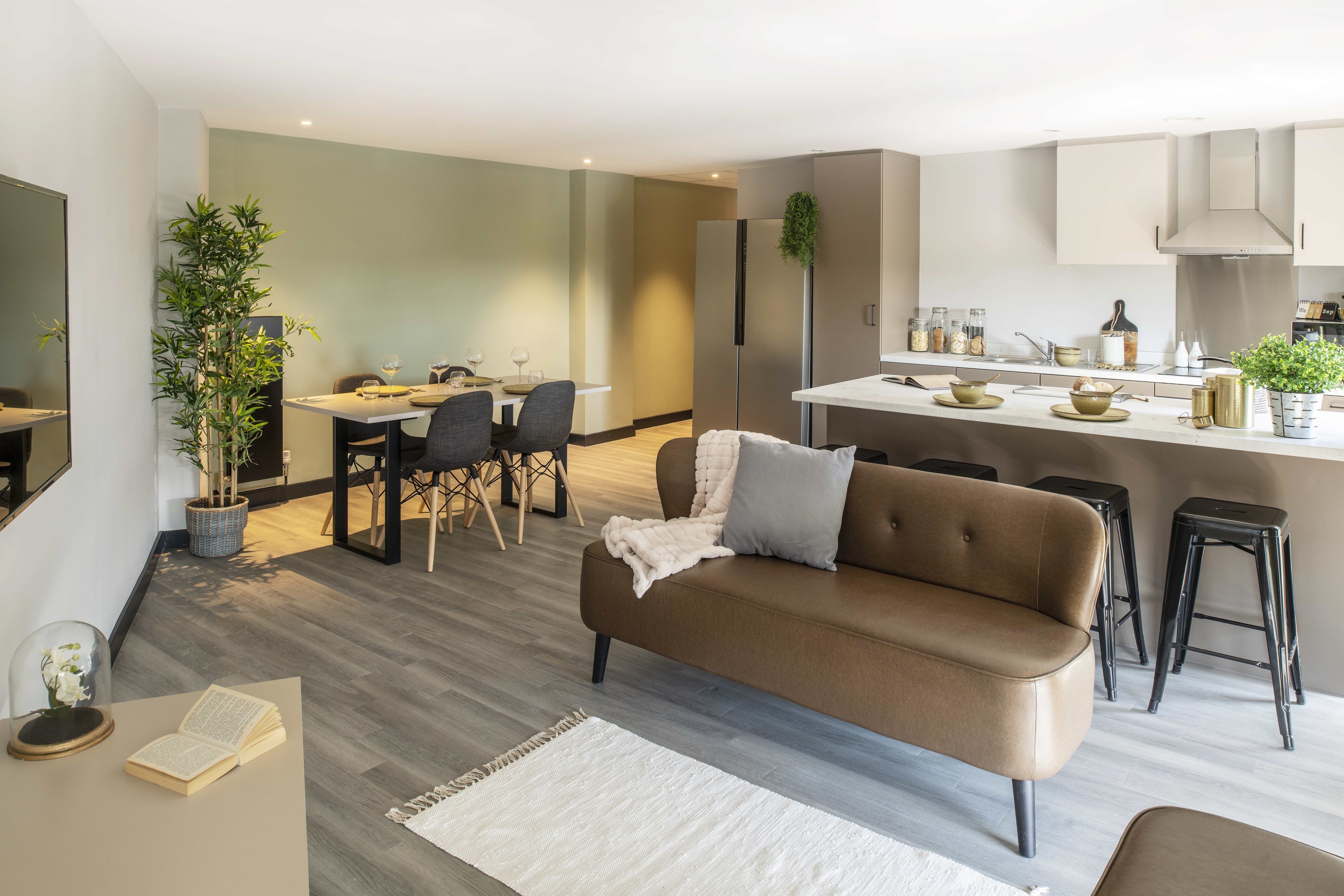 Image of Zenith, Cardiff