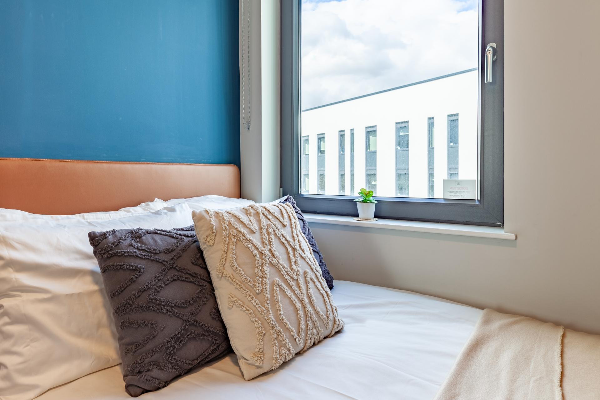 2 Bed Apartment - image 13