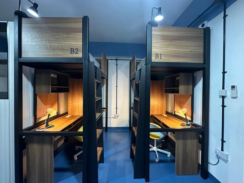 4-5 Bed - B - image 2