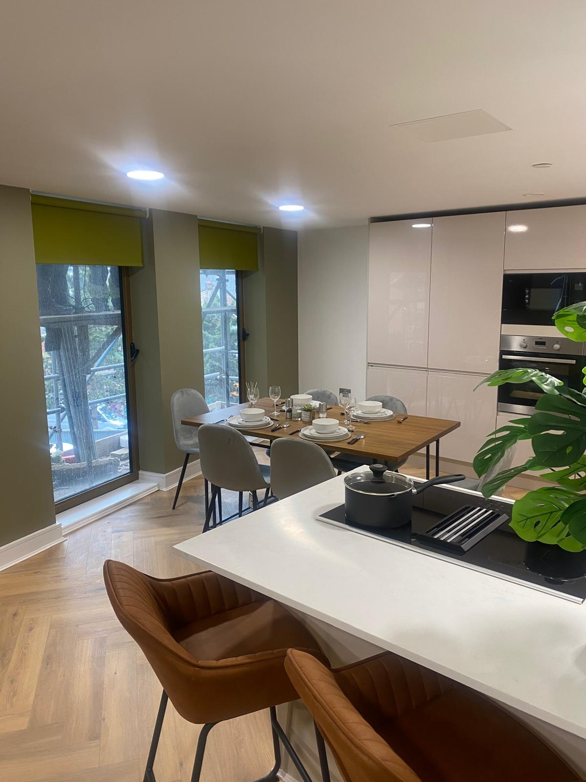 5 Bedroom Apartment (Standard Room) - image 13