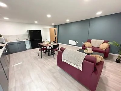 Classic Plus En-suite (5-6-8 Bed) - image 8