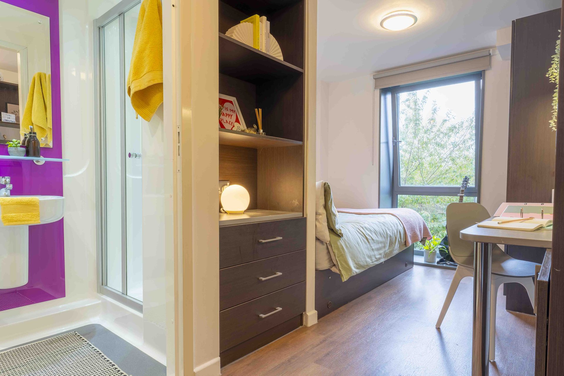 Bronze En-Suite - image 7
