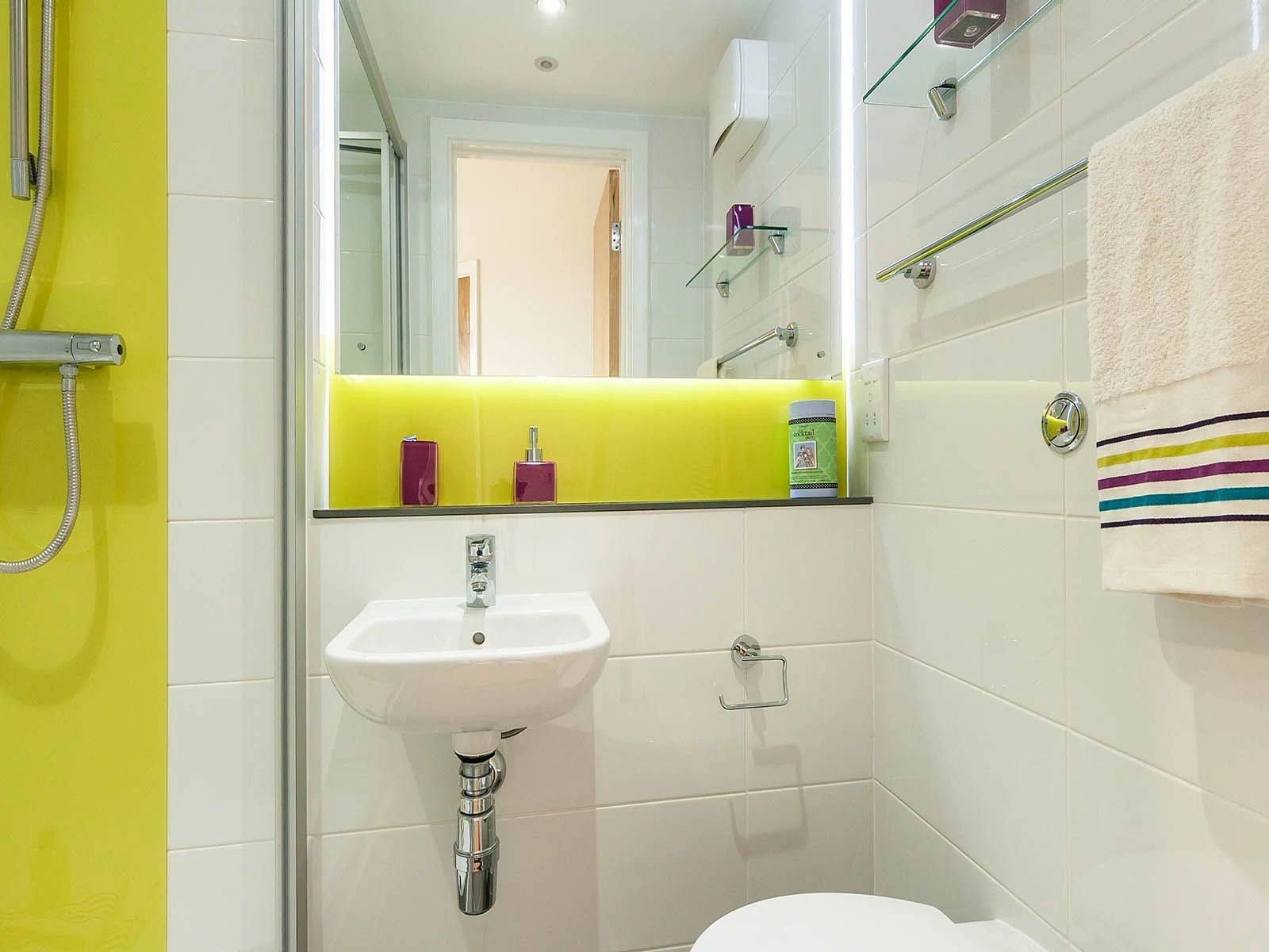 Classic En Suite - image 3