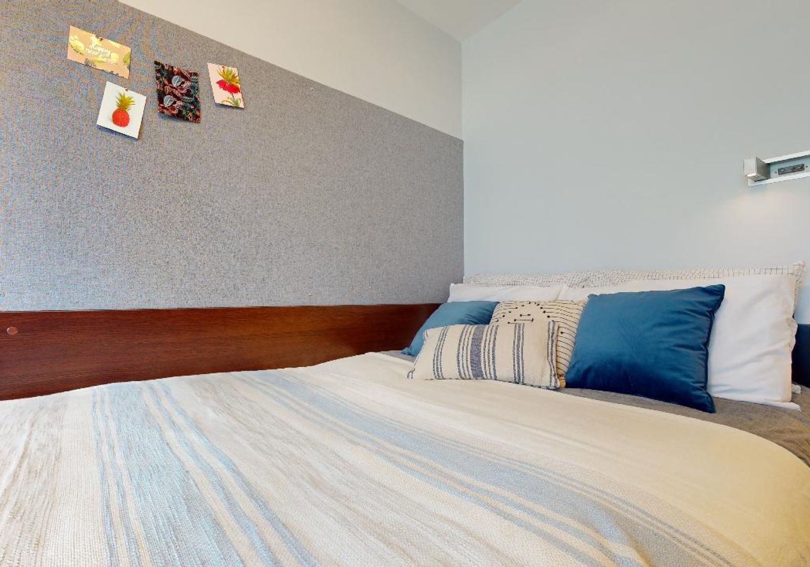 Bronze En Suite - image 4