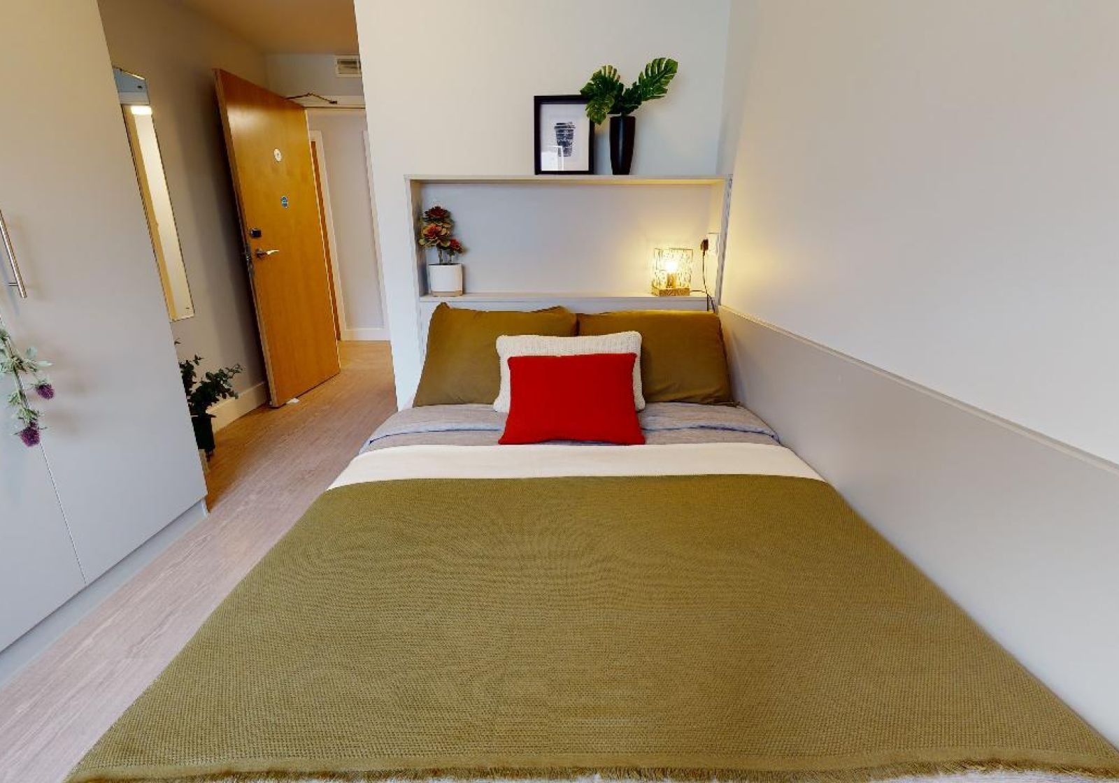 Bronze En Suite Plus - image 8