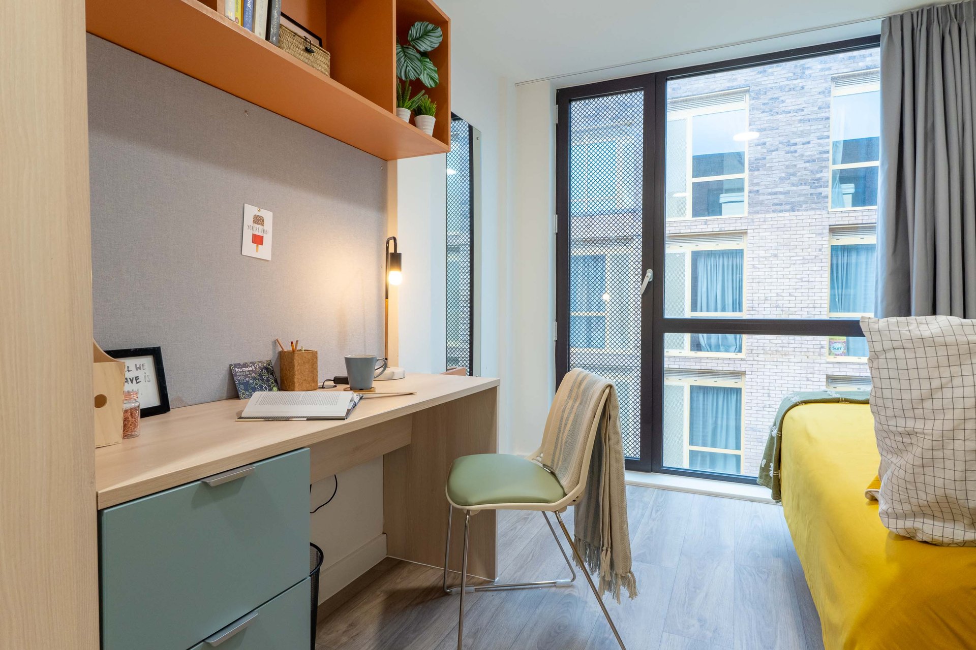 Bronze Plus Ensuite - image 13