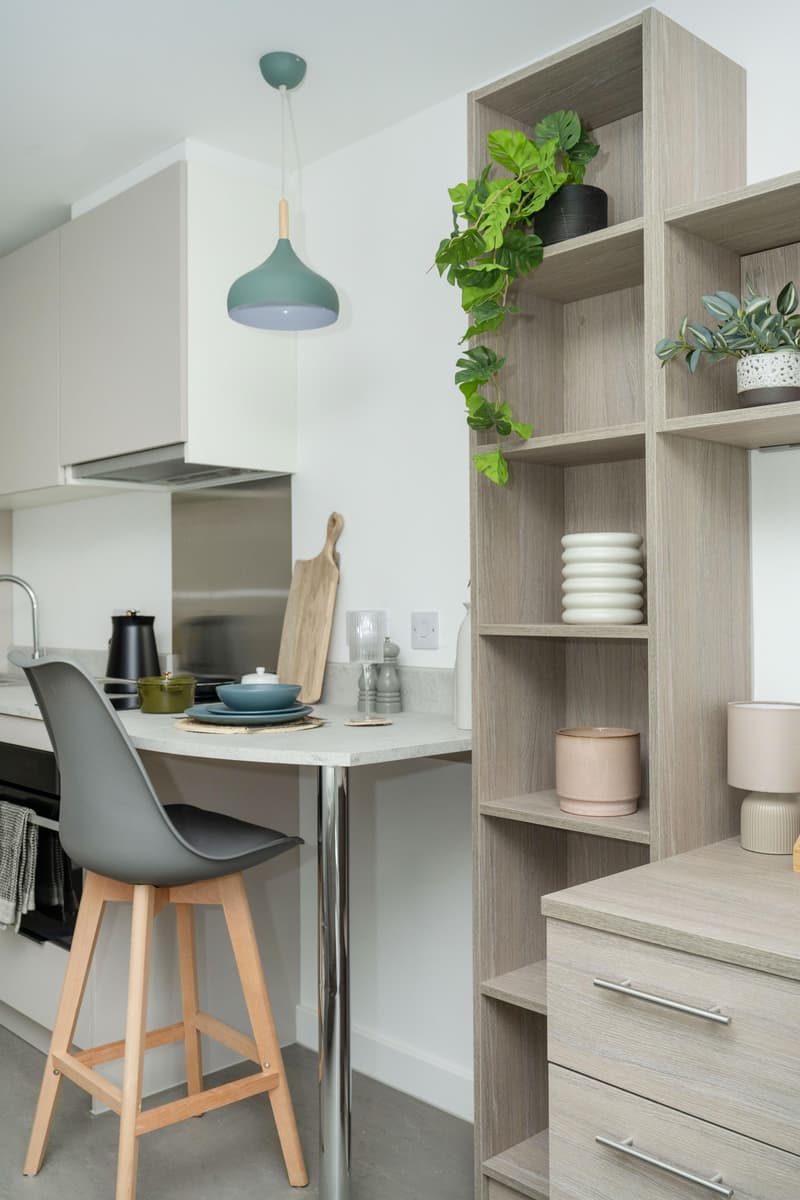 Bronze Studio - image 9