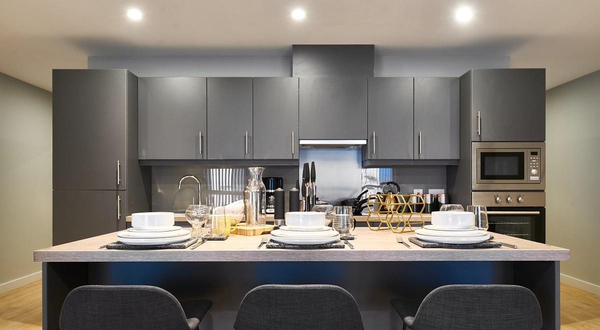 Classic 4 Bed Ensuite - image 7