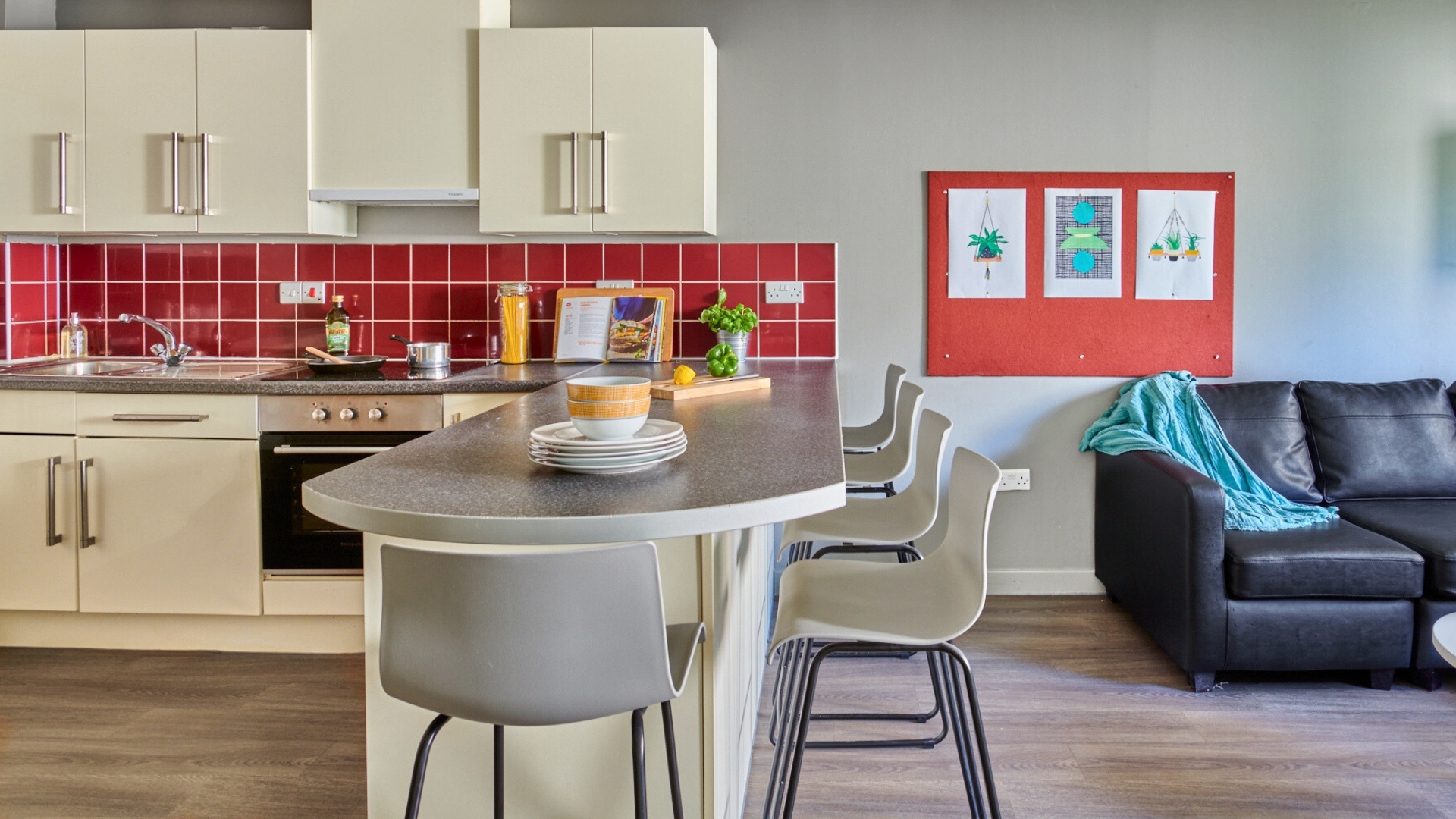 Classic En-Suite - image 8