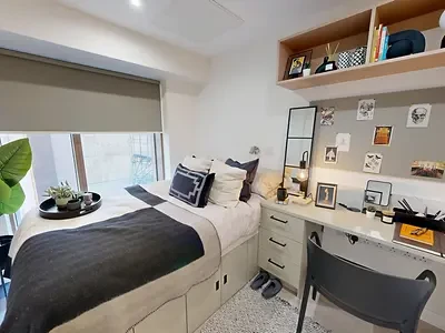 Classic Ensuite - image 8