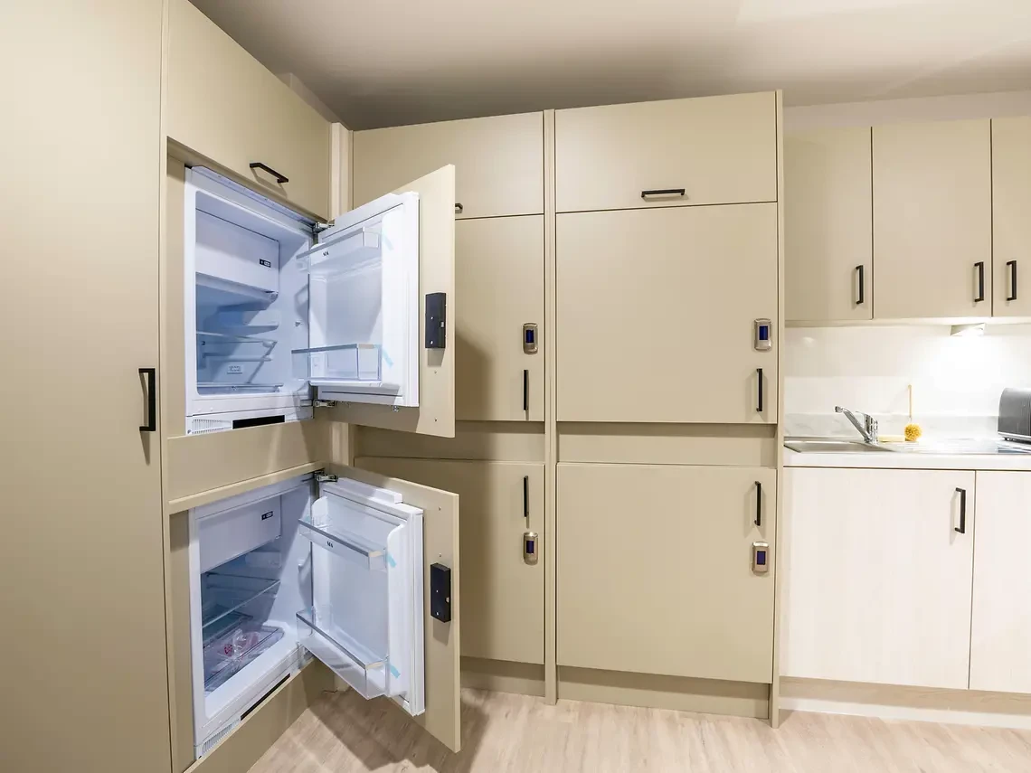 Classic Ensuite - image 19