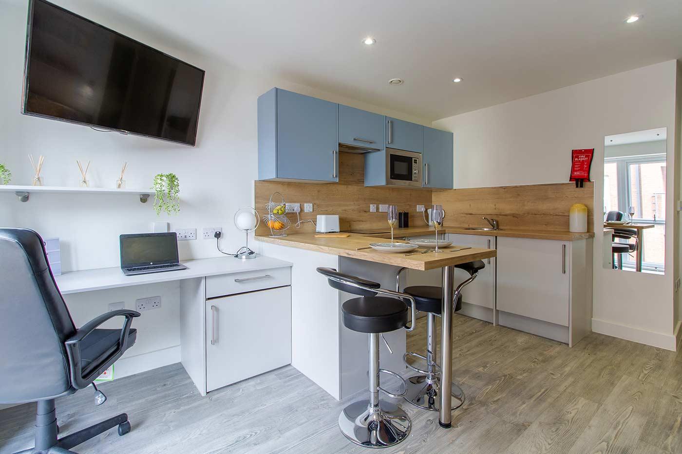 Classic Studio ( York Street ) - image 5