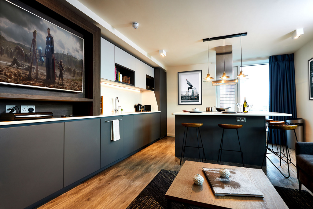 Cluster Room - image 7