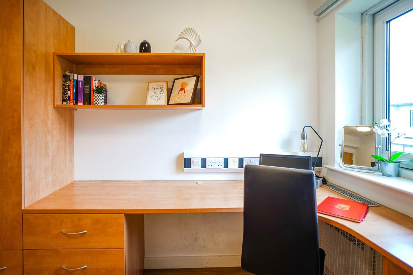 Platinum Ensuite - image 10