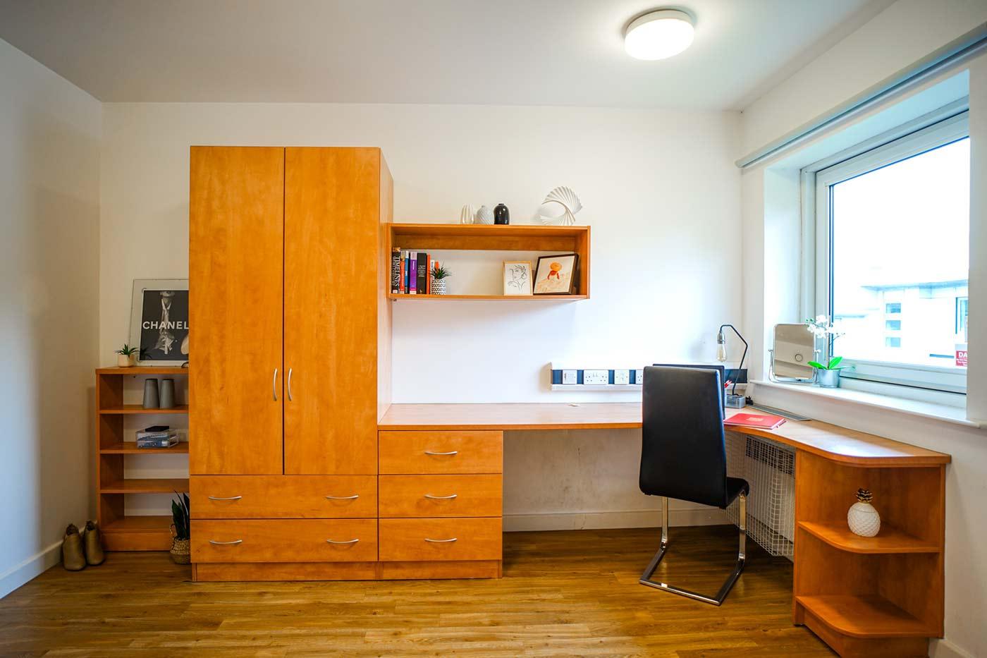 Platinum Ensuite - image 12