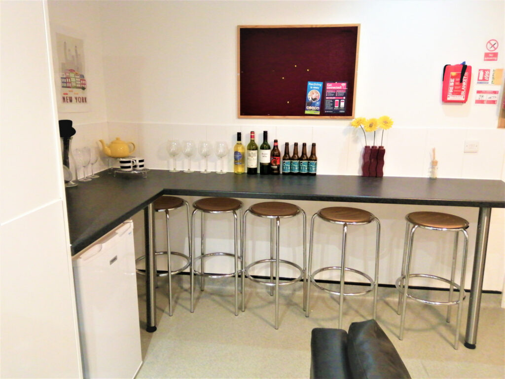 Deluxe En-Suite - image 7