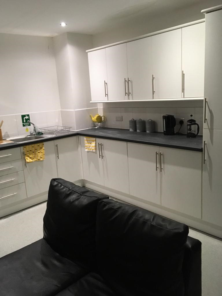 Deluxe En-Suite - image 15