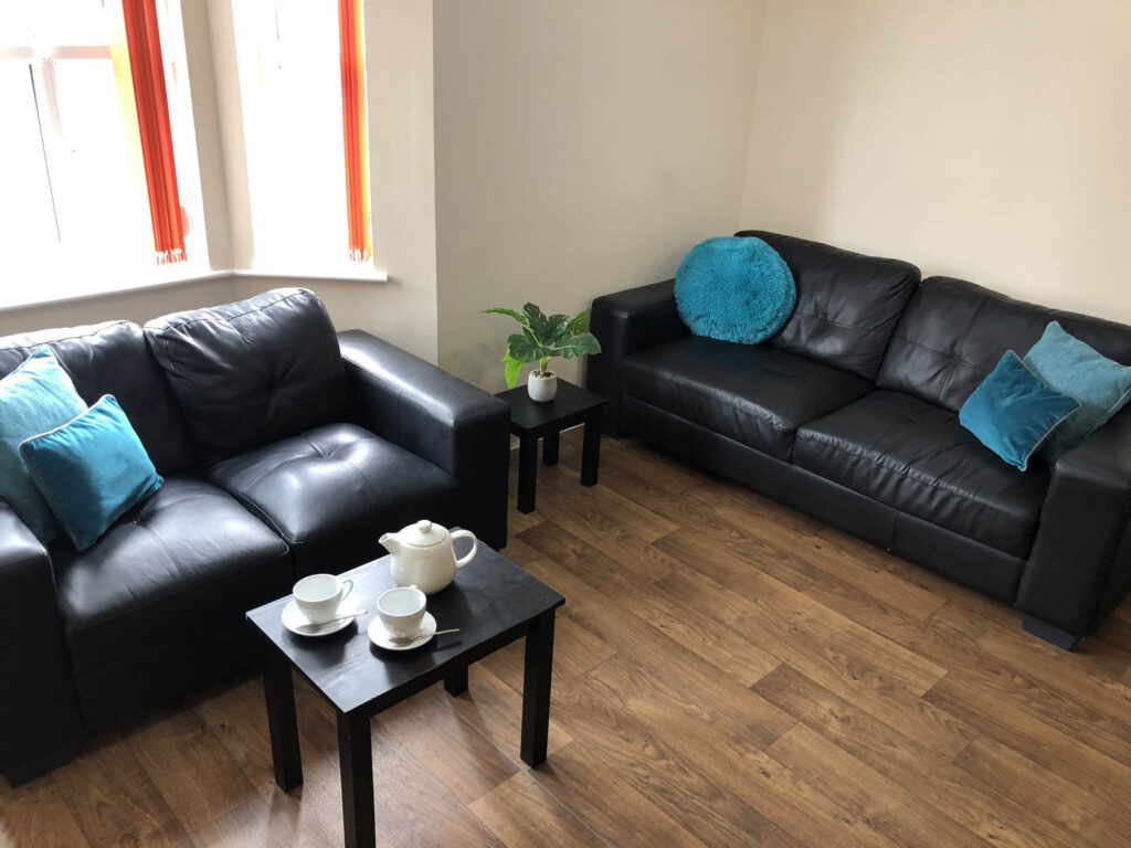 Deluxe En Suite - image 7