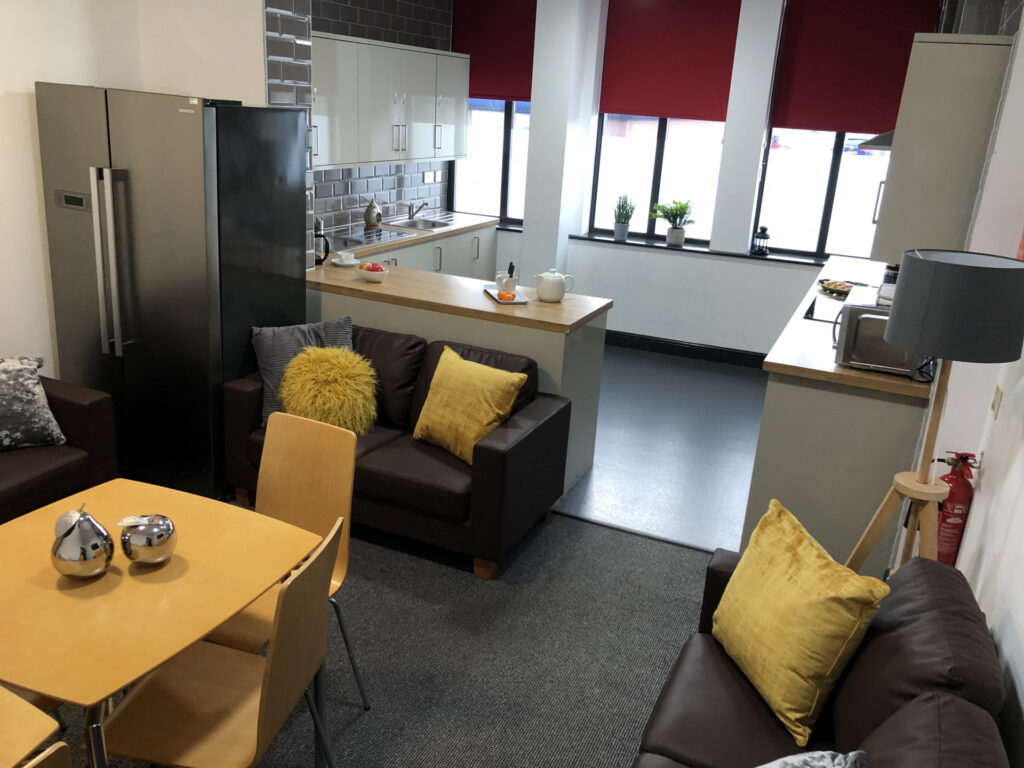 Deluxe En-Suite - image 8