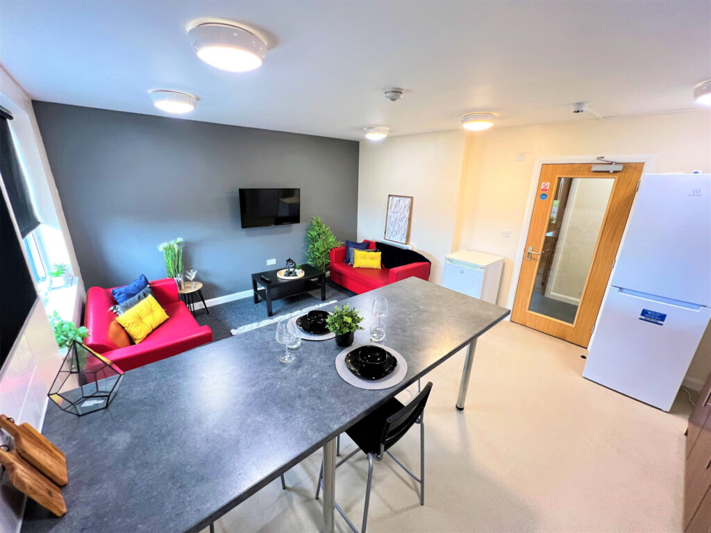 Deluxe En-Suite - image 8