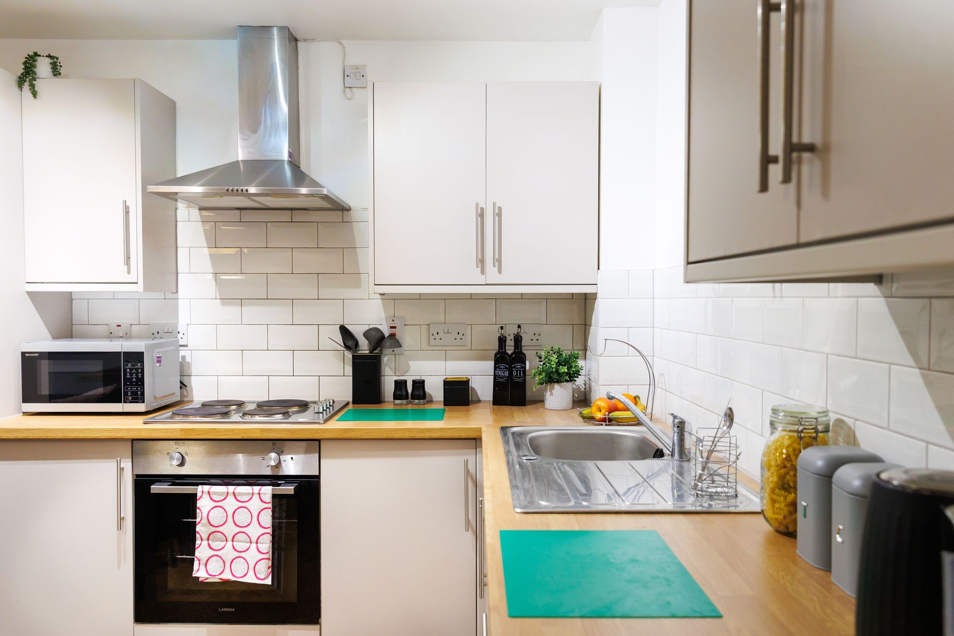 Bronze Ensuite - image 18