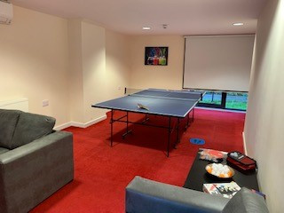 Deluxe Studio, Behn Hall - image 8