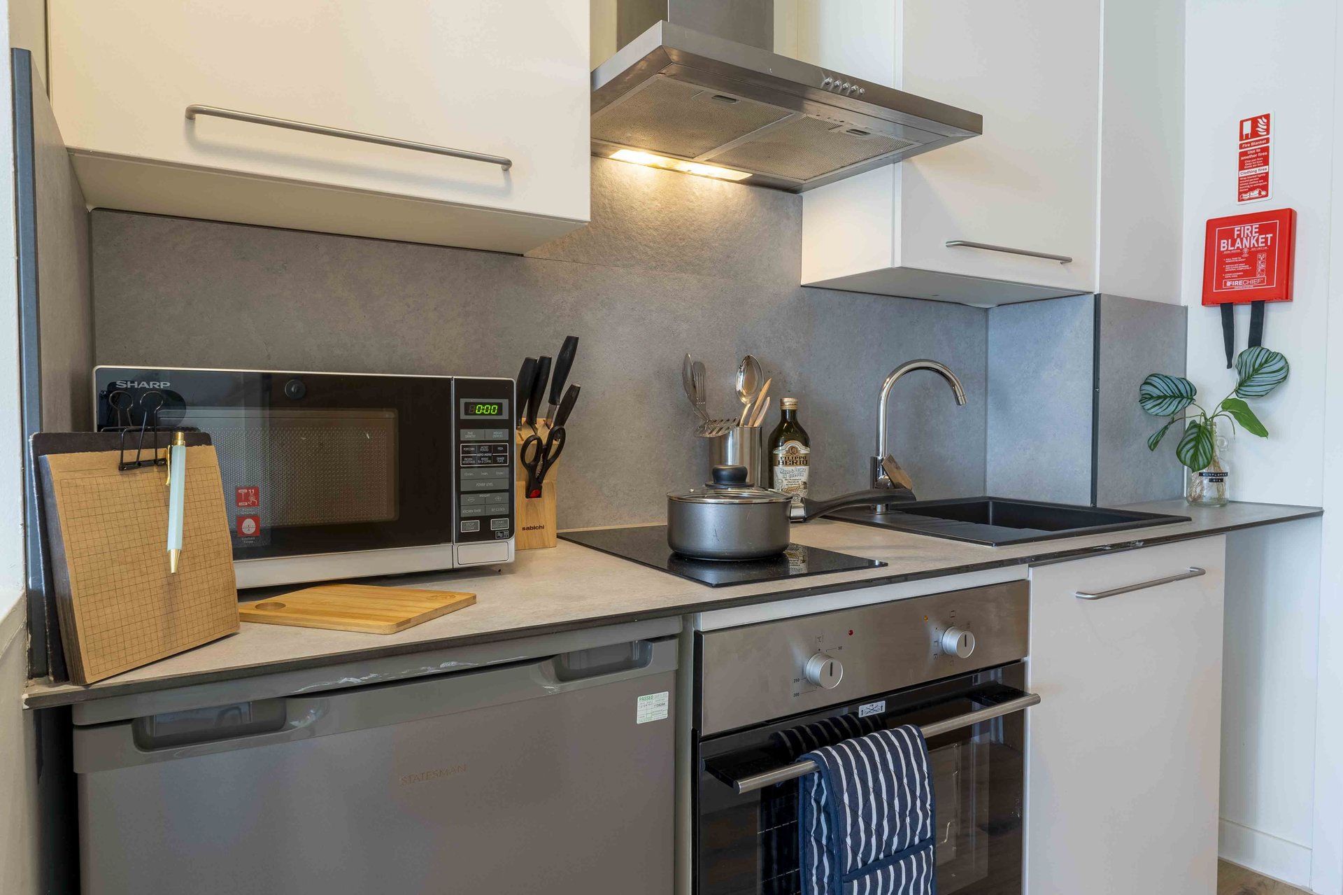 Diamond Studio - image 9