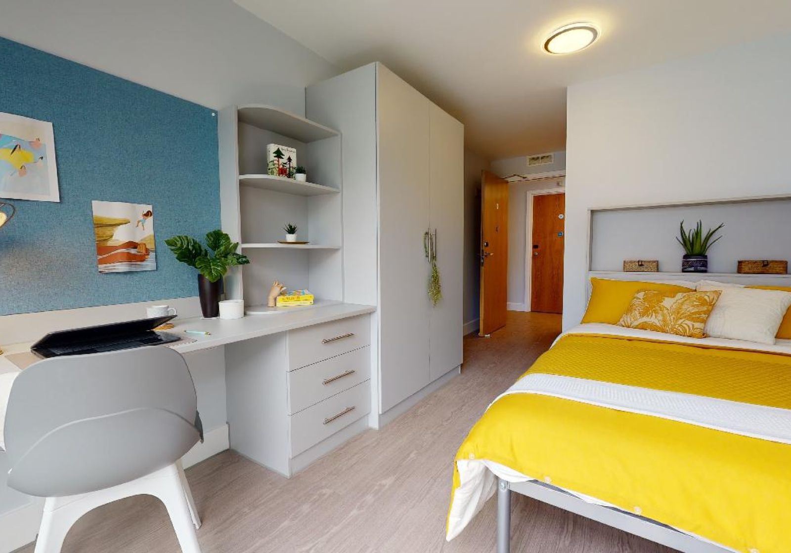 Gold En Suite Plus - image 8