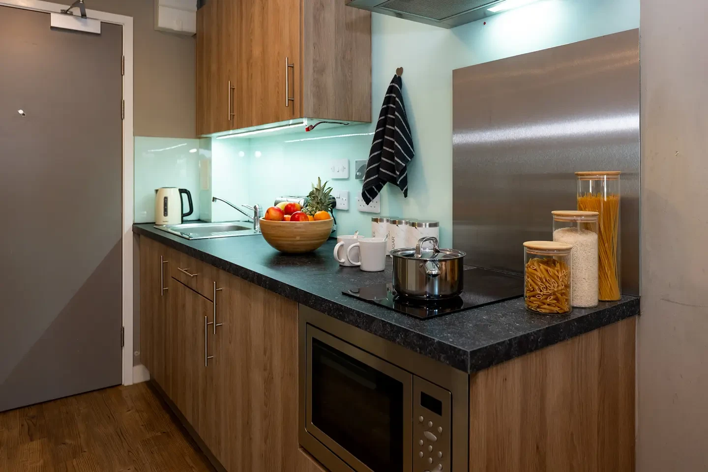 Gold Studio - image 9