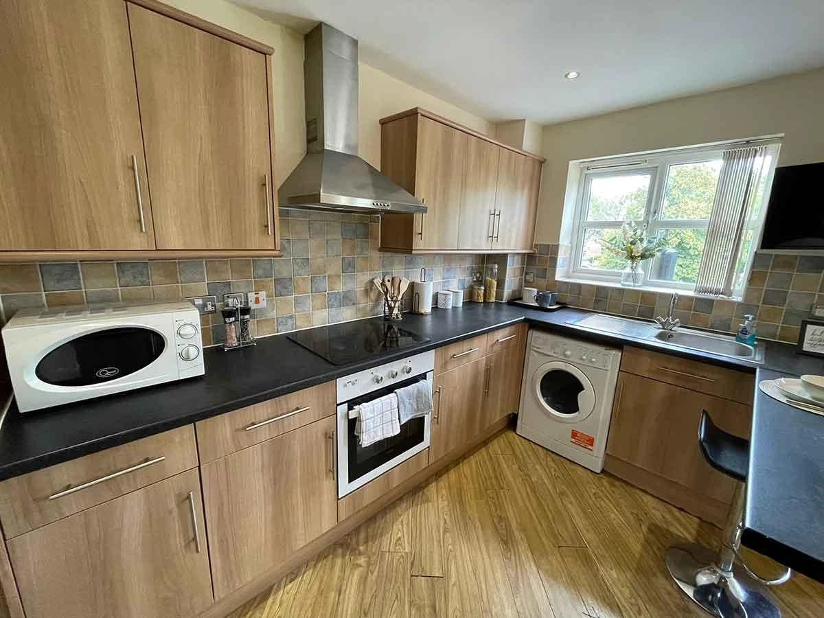 Hamsell Court - Classic Non-Ensuite - image 7