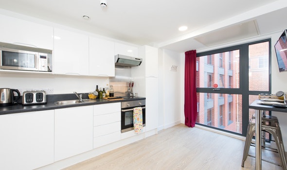 Two Bed Apartment Silver - image 2