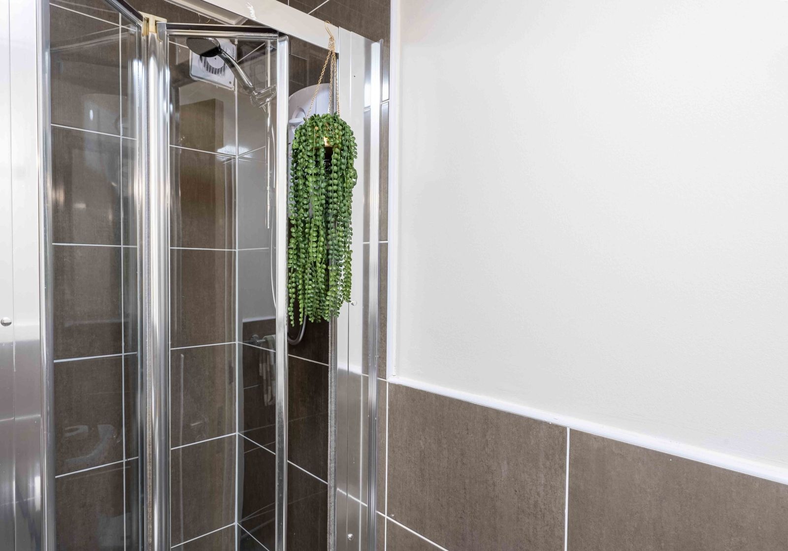Gold 1 Bed Apartment - image 9