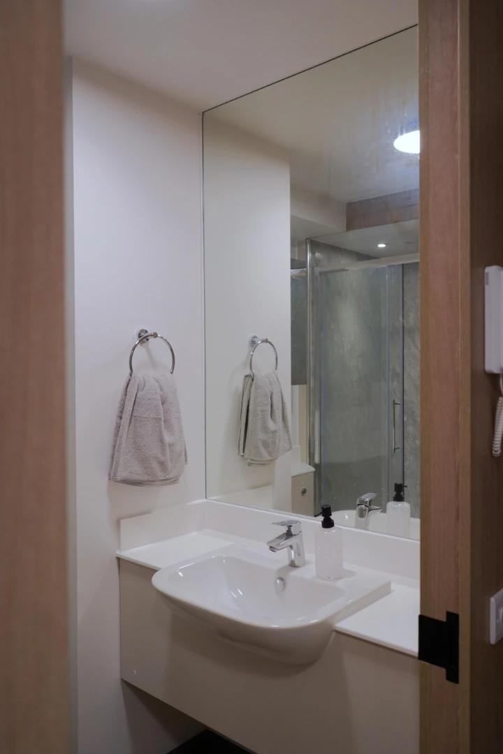 Luxury Plus Studio - image 7