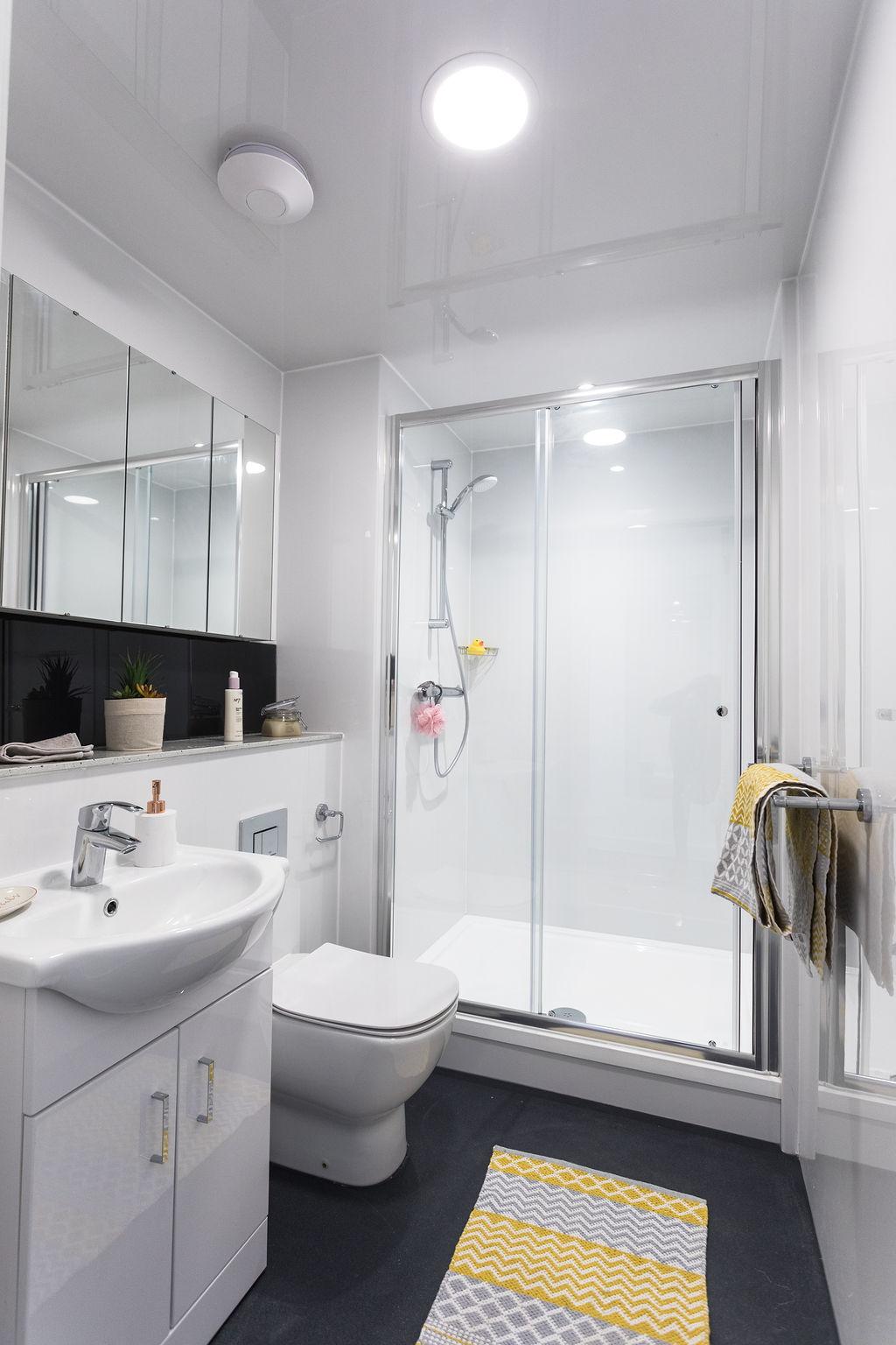 Penthouse Apartment - image 8