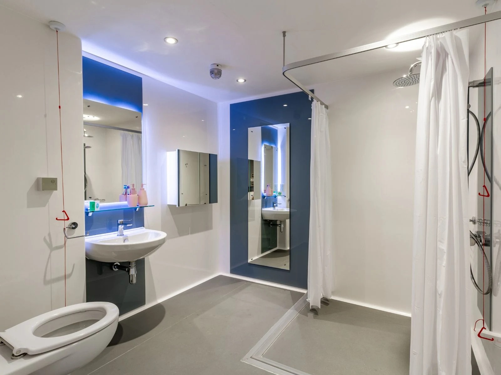Platinum En Suite - image 10