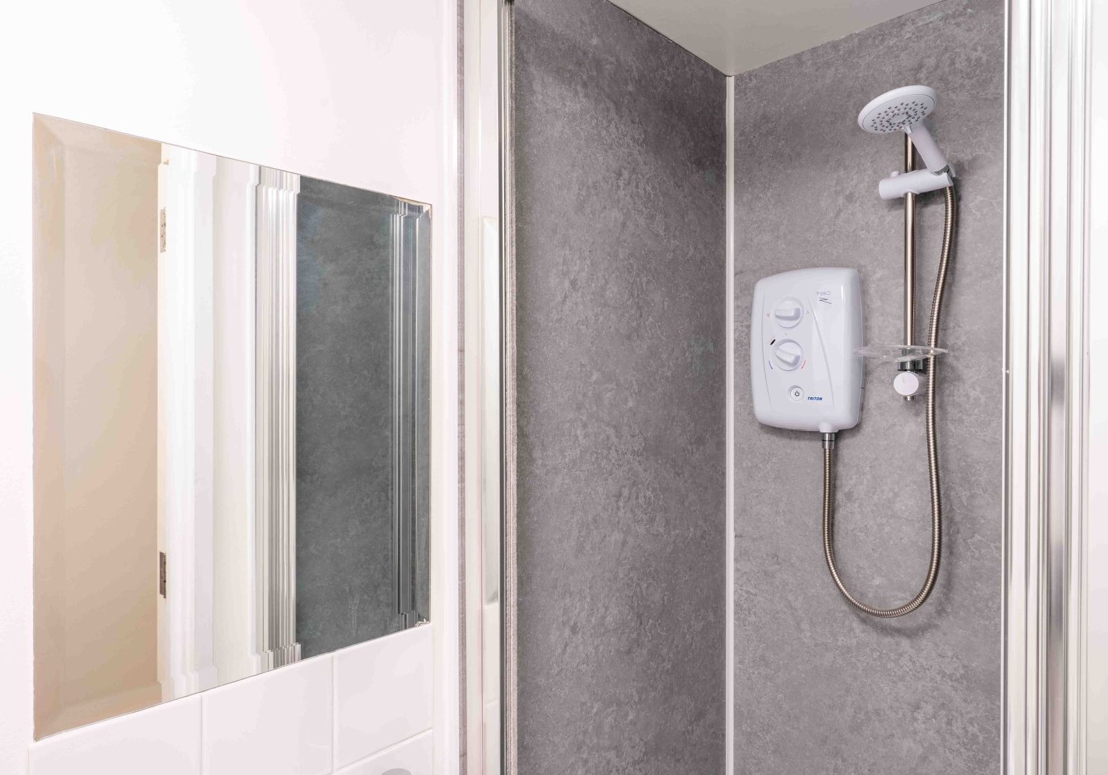Platinum Room - image 9