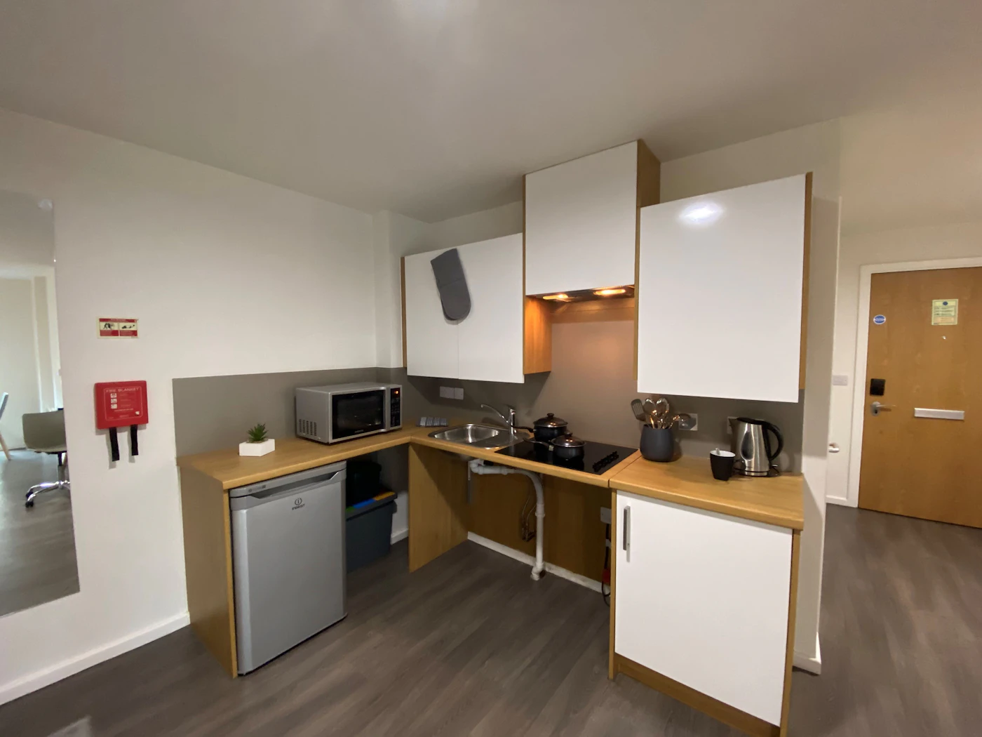Studio Platinum - image 9