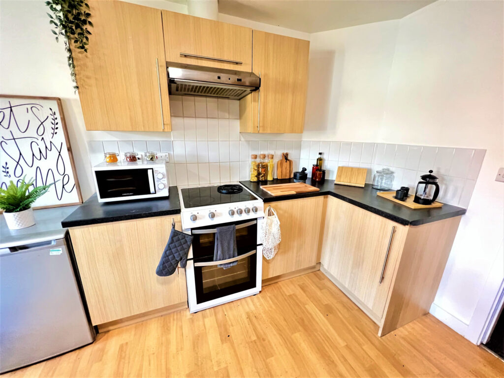 Premier En-Suite - image 11