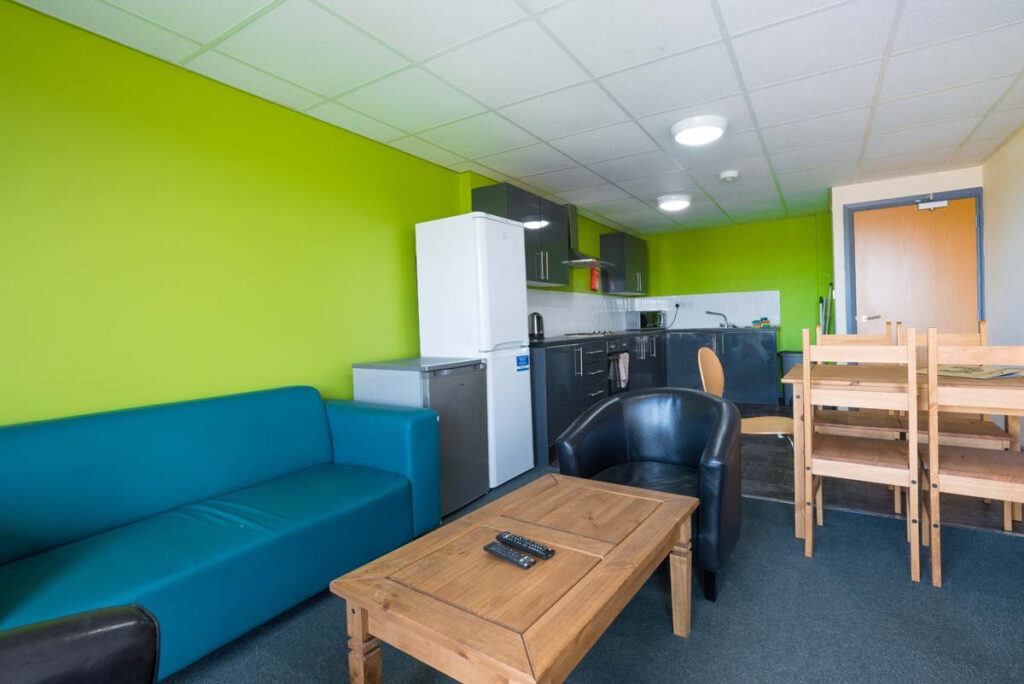 Premier En-Suite, London House - image 8