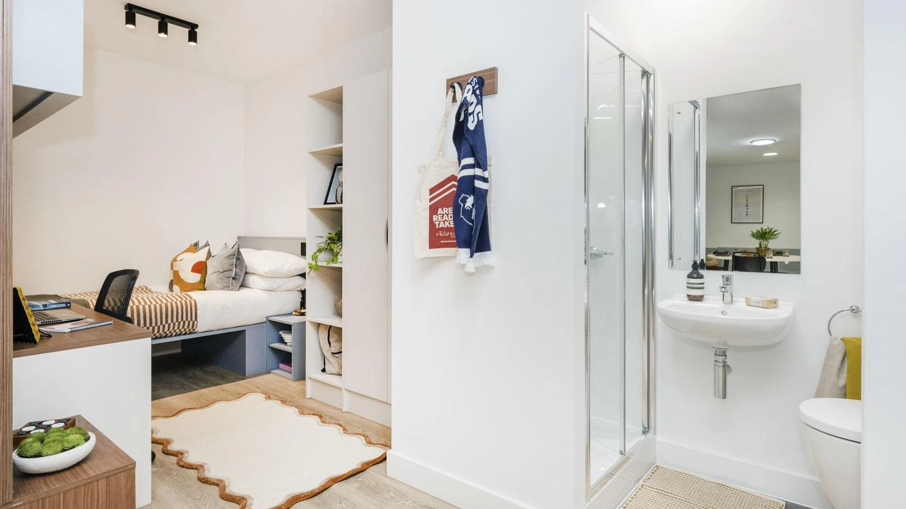 Premium 4 Bed Ensuite - image 7
