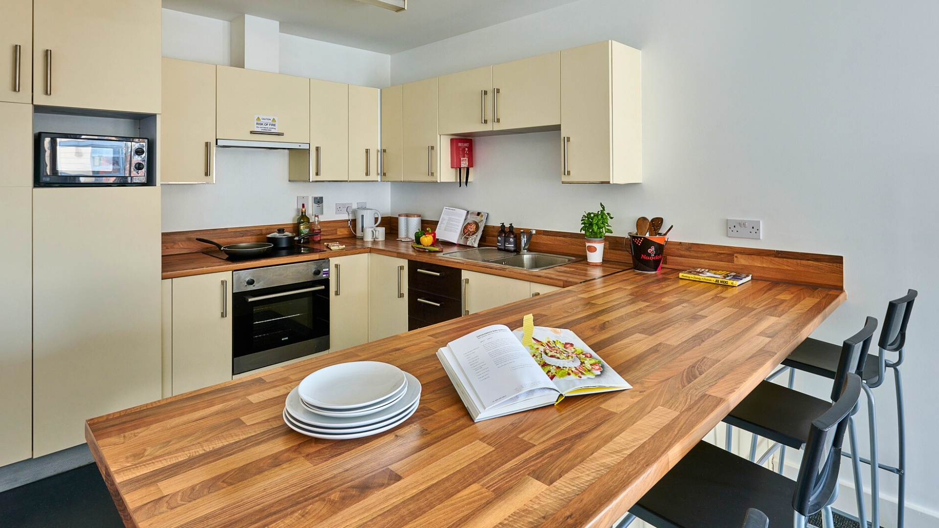 Premium En-suite - image 7