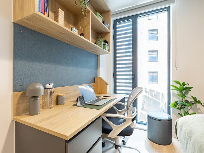 Premium En-suite - image 13