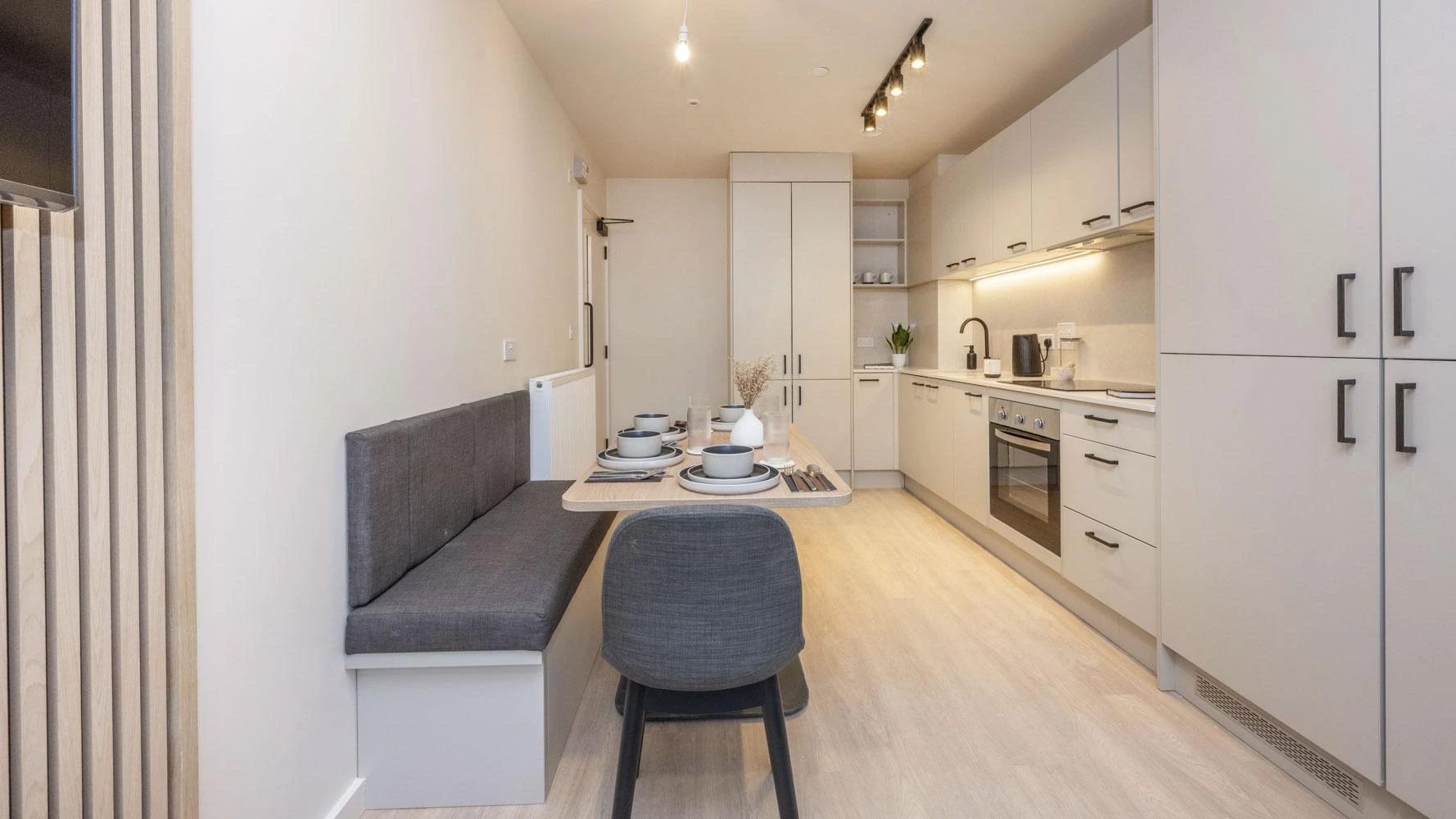 Premium Ensuite - image 8